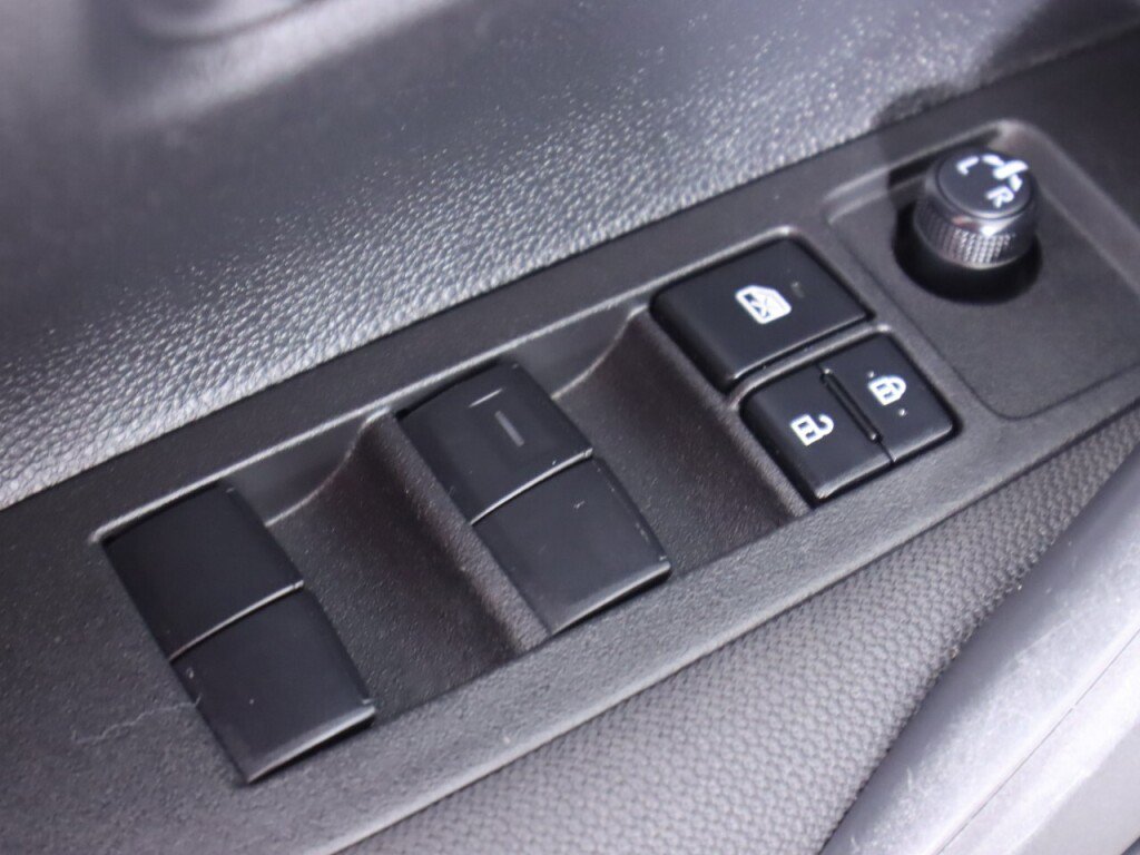 Used 2025 Toyota Corolla LE FWD image 23