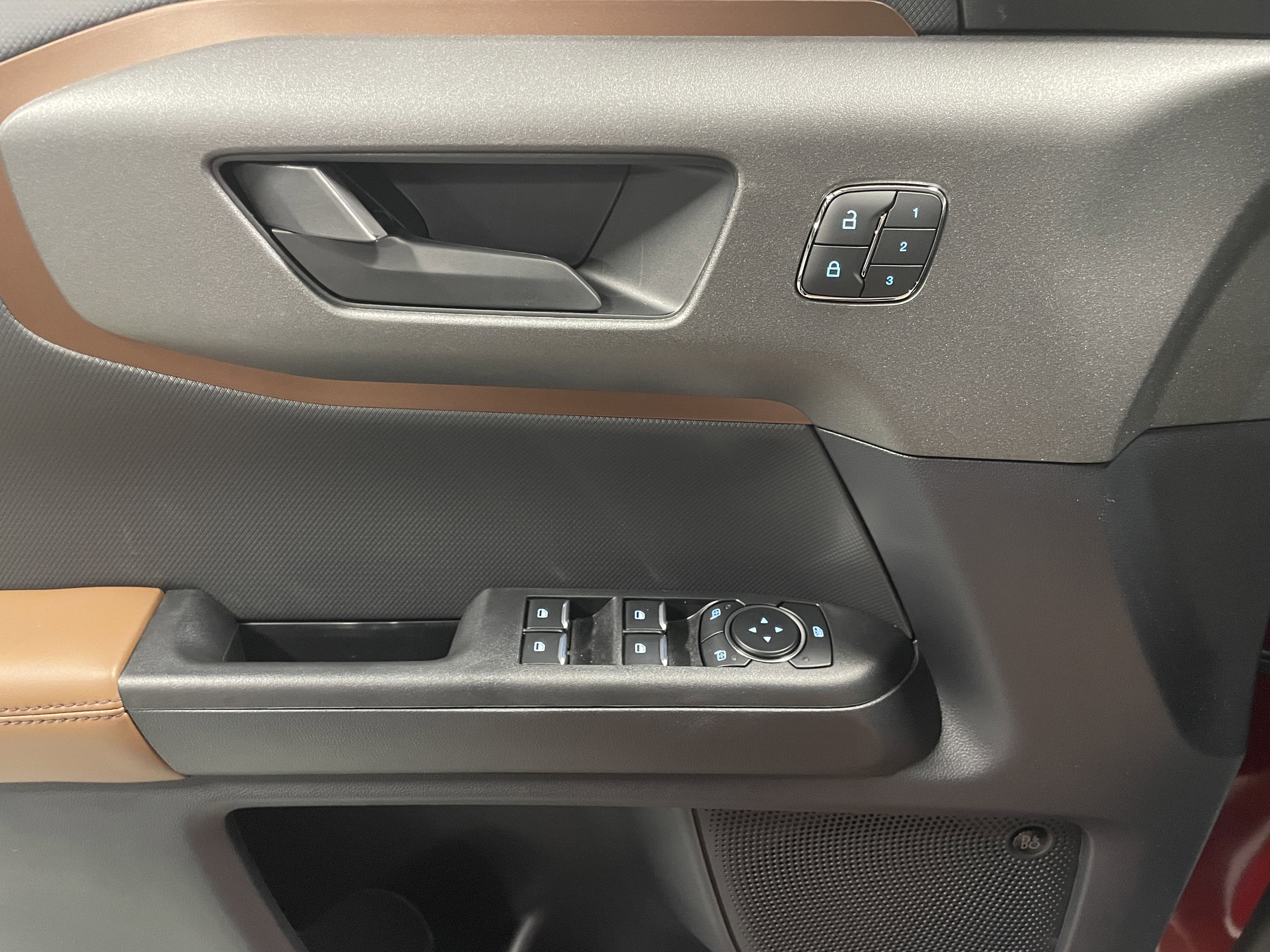 New 2025 Ford Bronco Sport Outer Banks w/ Outer Banks Tech Package+ image 21