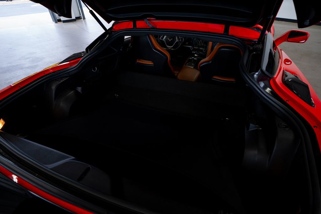 Used 2018 Chevrolet Corvette Z06 RWD image 48