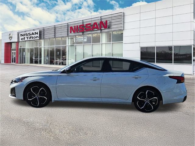 Certified 2024 Nissan Altima 2.5 SR image 4