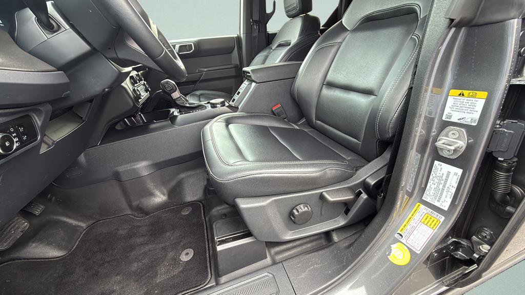 Certified 2025 Ford Bronco Badlands image 16