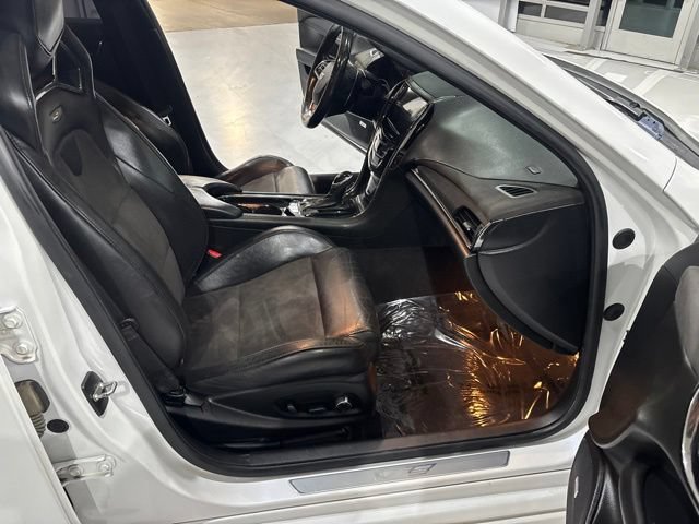 Used 2017 Cadillac ATS V RWD image 37