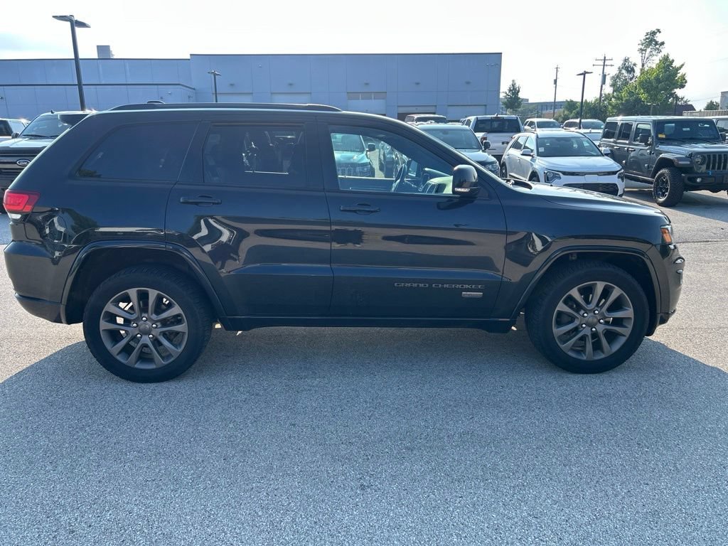 Used 2016 Jeep Grand Cherokee Limited 75th Anniversary AWD/4WD image 4