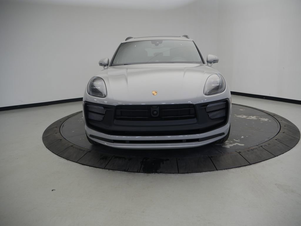 New 2026 Porsche Macan GTS AWD/4WD image 10