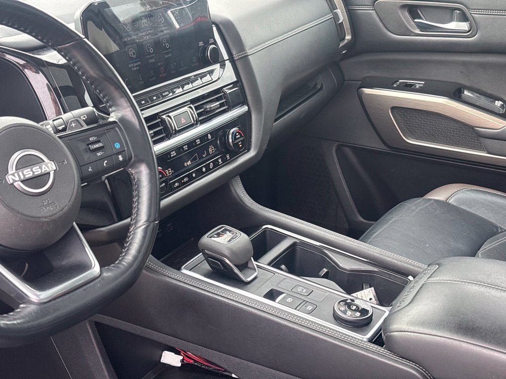 Used 2023 Nissan Pathfinder Platinum AWD/4WD image 20