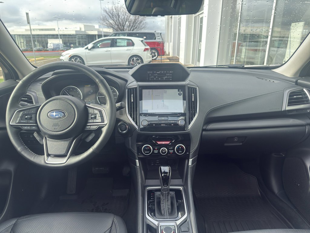 Used 2023 Subaru Forester Touring image 17