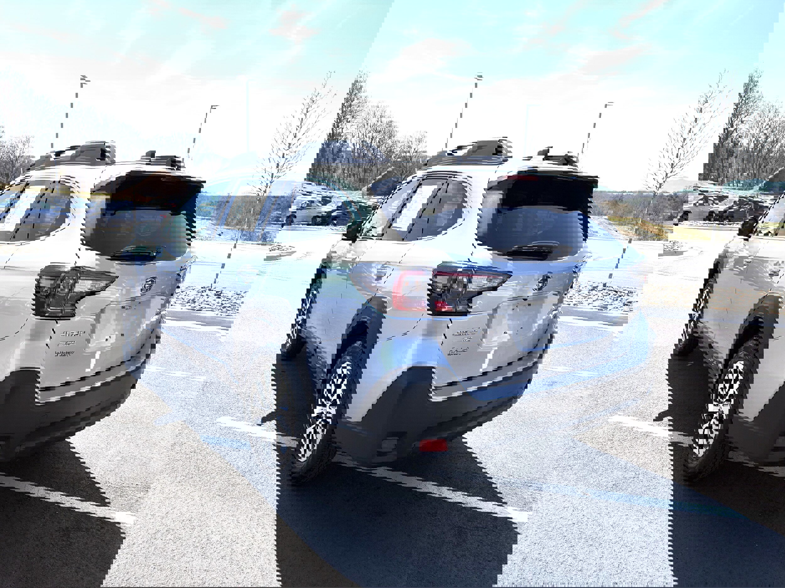 Certified 2025 Subaru Outback Premium AWD/4WD image 6