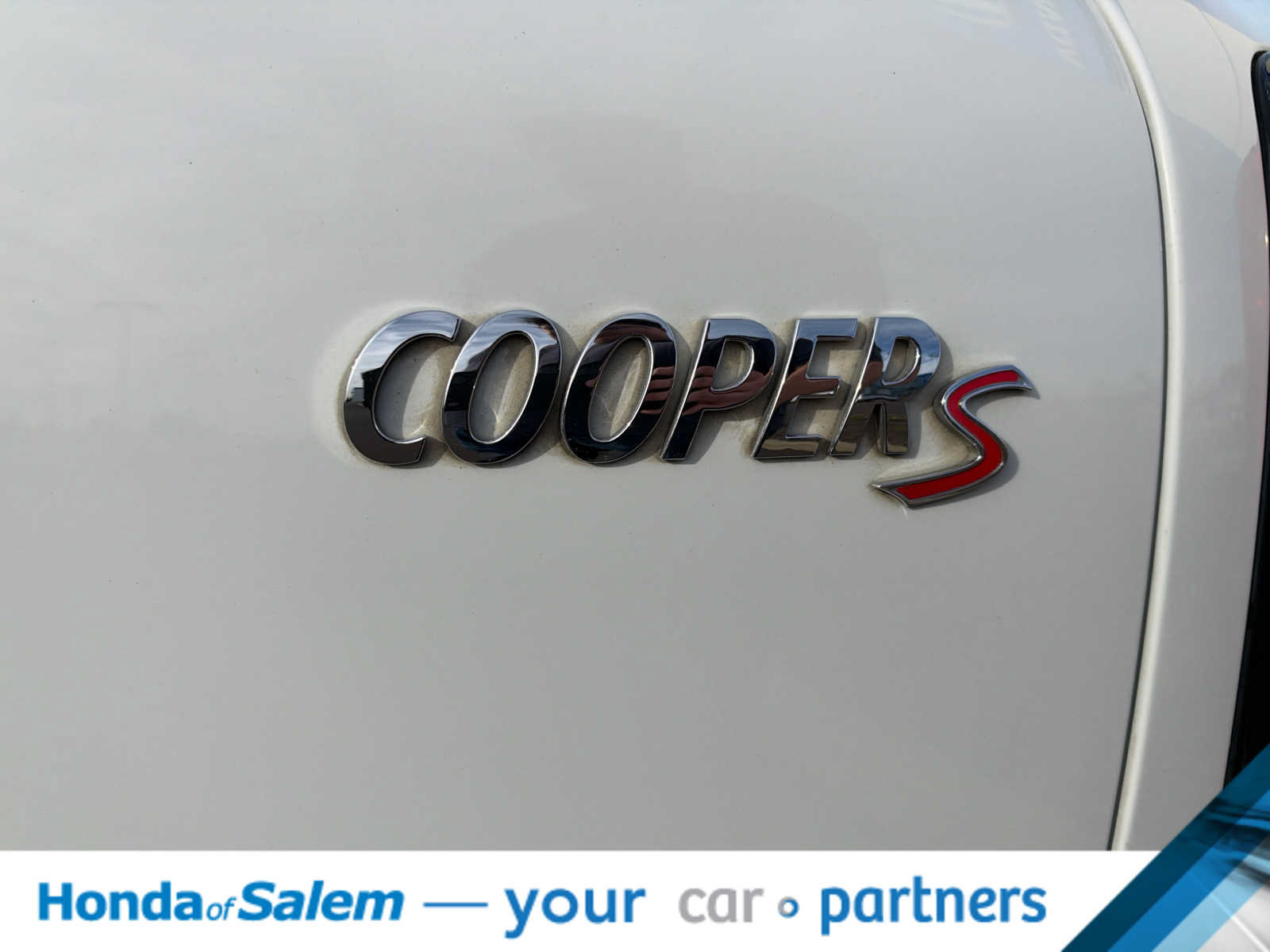 Used 2016 MINI Cooper Countryman S FWD image 7
