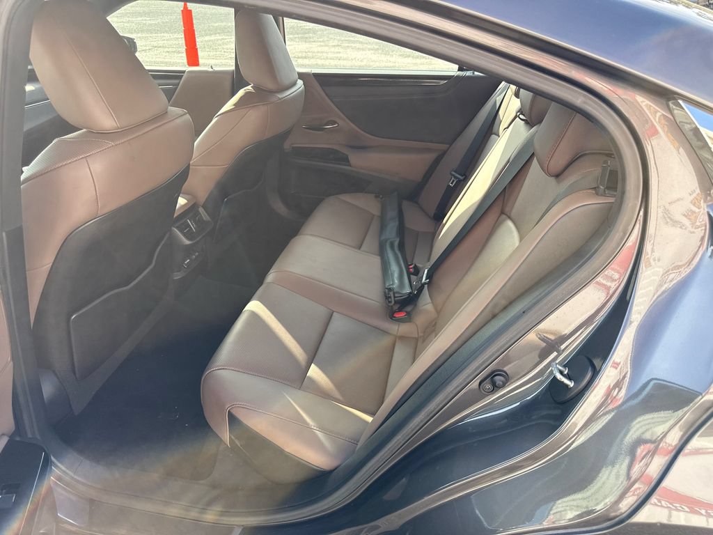 Used 2023 Lexus ES 350 w/ Accessory Package (Z1) FWD image 12