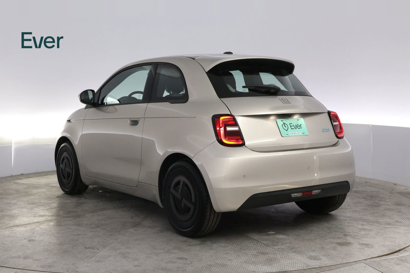 Used 2025 FIAT 500 e FWD image 17