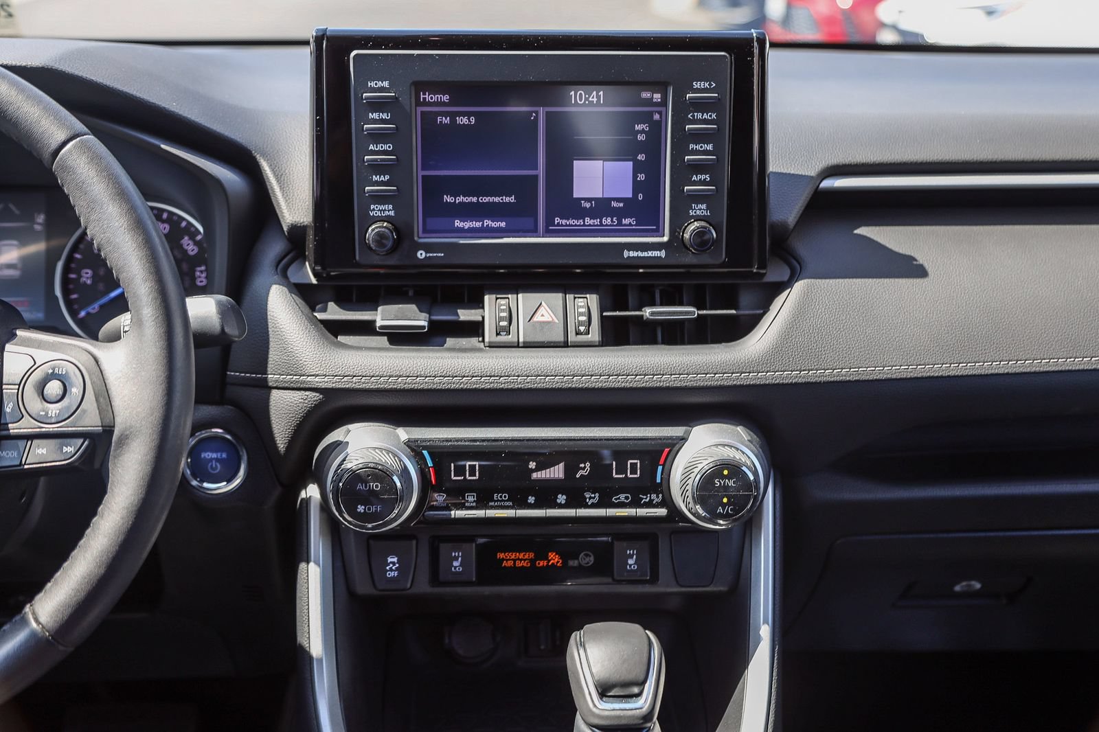 Certified 2022 Toyota RAV4 XLE Premium AWD/4WD image 13