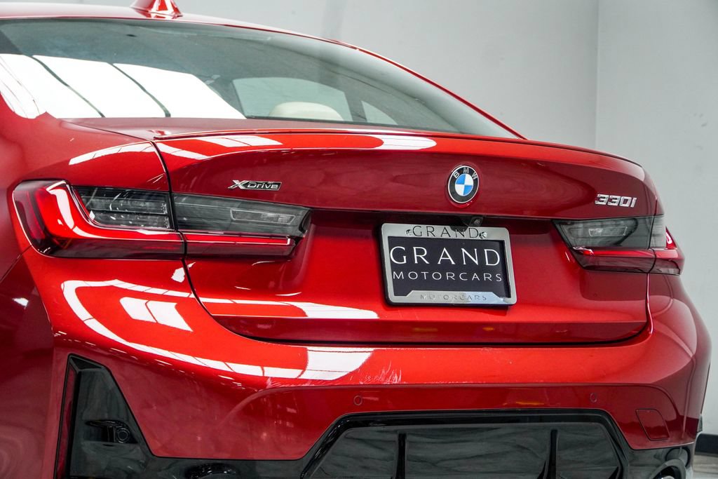 Used 2026 BMW 330i xDrive Sedan AWD/4WD image 14