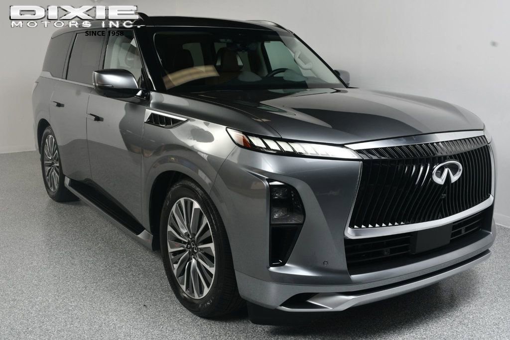 Used 2025 INFINITI QX80 Sensory