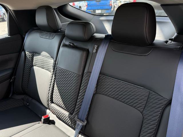 New 2026 Nissan Leaf Platinum+ image 9