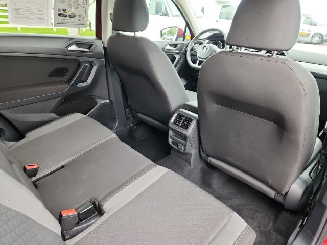 Used 2019 Volkswagen Tiguan S w/ Driver Assistance Package AWD/4WD image 28