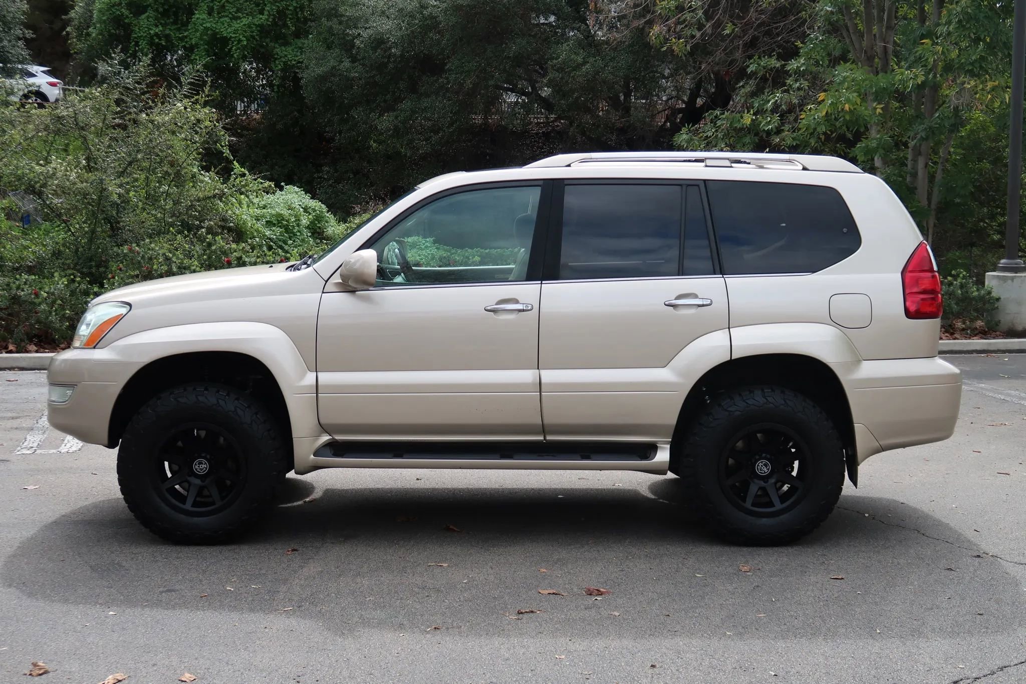 Used 2009 Lexus GX 470 image 3