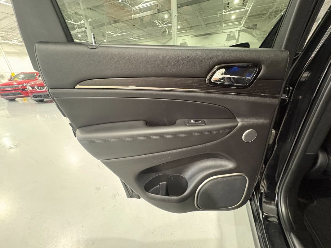 Used 2020 Jeep Grand Cherokee High Altitude AWD/4WD image 47