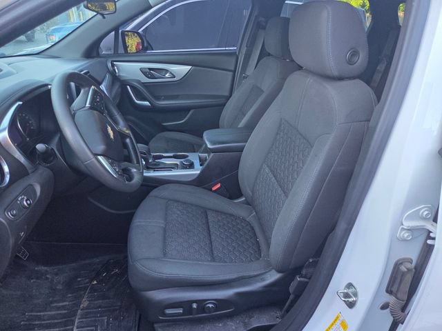 Used 2022 Chevrolet Blazer LT w/ LPO, Black Accent Package FWD image 10