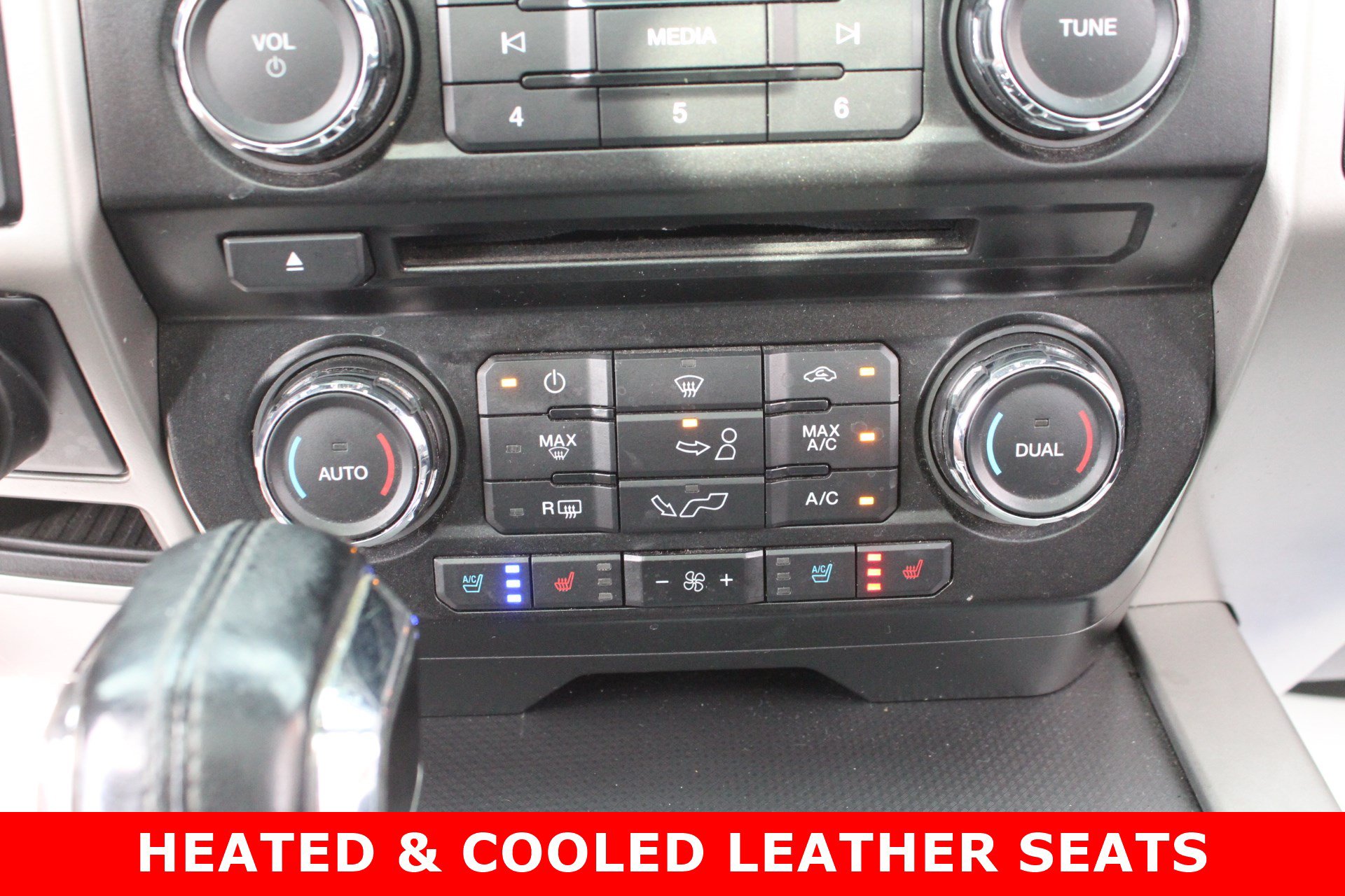 Used 2016 Ford F150 Lariat AWD/4WD image 22