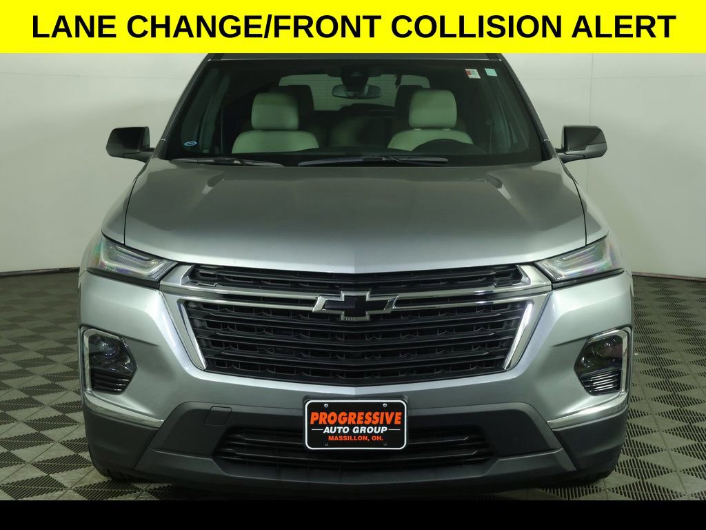Used 2023 Chevrolet Traverse LS image 7