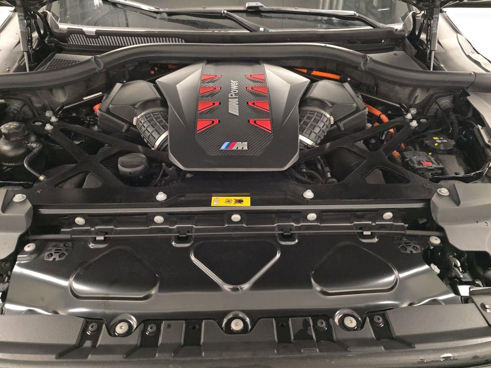 Used 2023 BMW XM AWD/4WD image 16