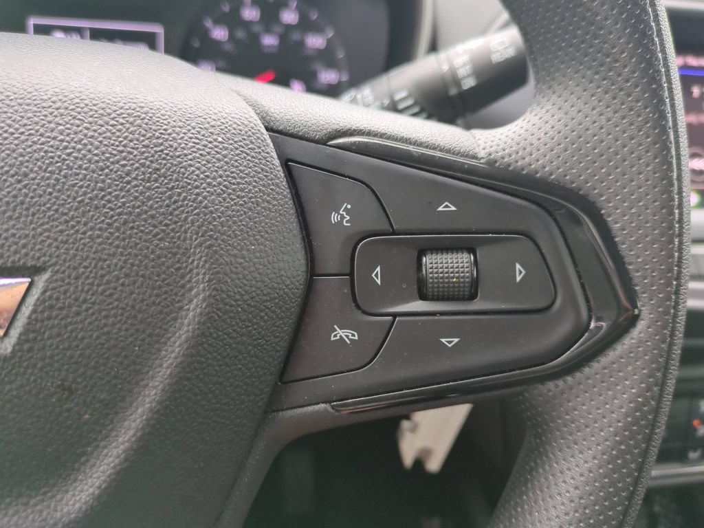 Used 2023 Chevrolet TrailBlazer LS FWD image 30
