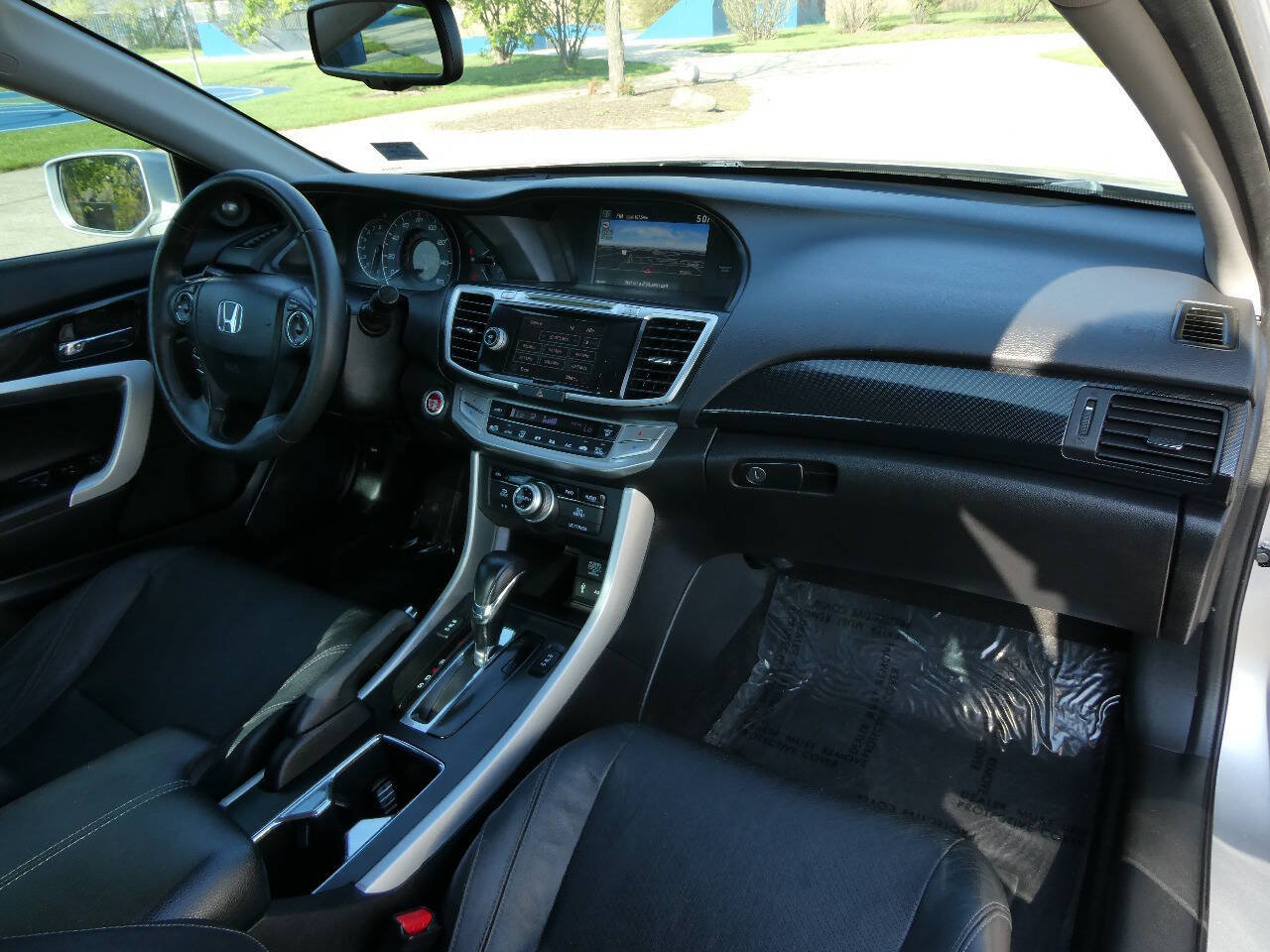 Used 2015 Honda Accord EX-L image 29