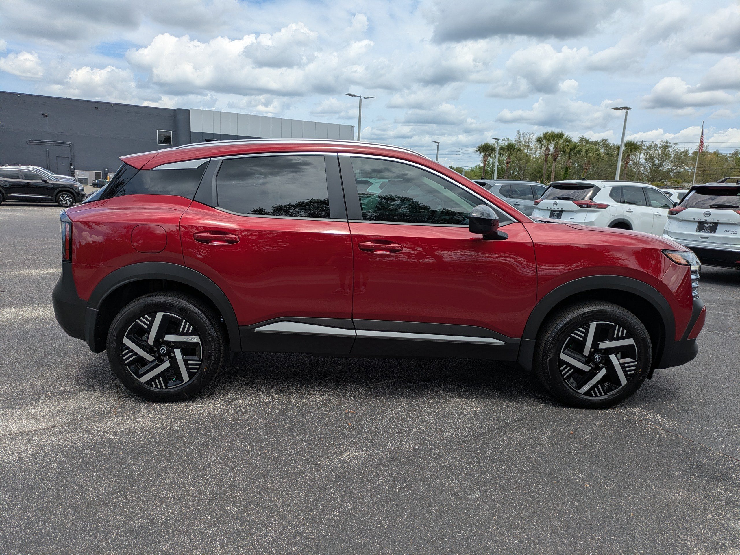 New 2026 Nissan Kicks SV w/ Charging Package FWD image 3