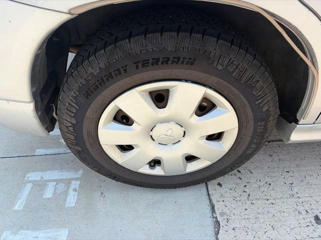 Used 2011 Mitsubishi Outlander Sport ES FWD image 19