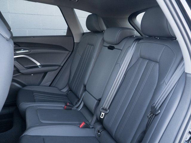 New 2025 Audi Q5 2.0T Premium Plus image 9