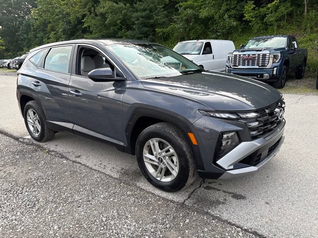 Used 2025 Hyundai Tucson SE AWD/4WD image 7