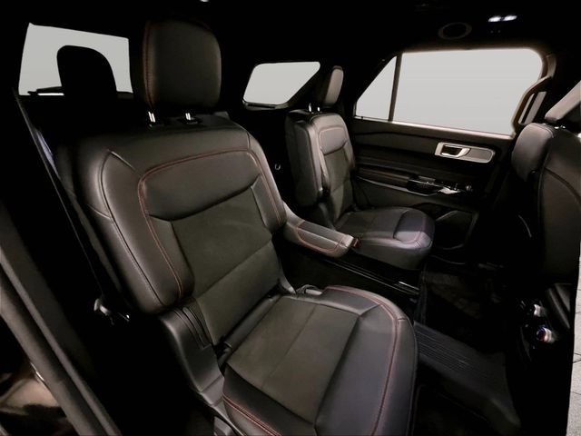 Used 2023 Ford Explorer ST-Line w/ Class IV Trailer Tow Package AWD/4WD image 26