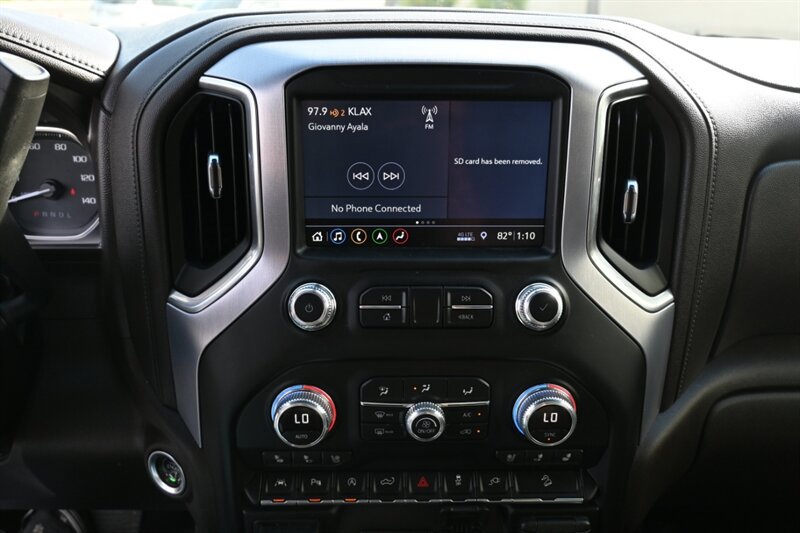 Used 2019 GMC Sierra 1500 SLT AWD/4WD image 32