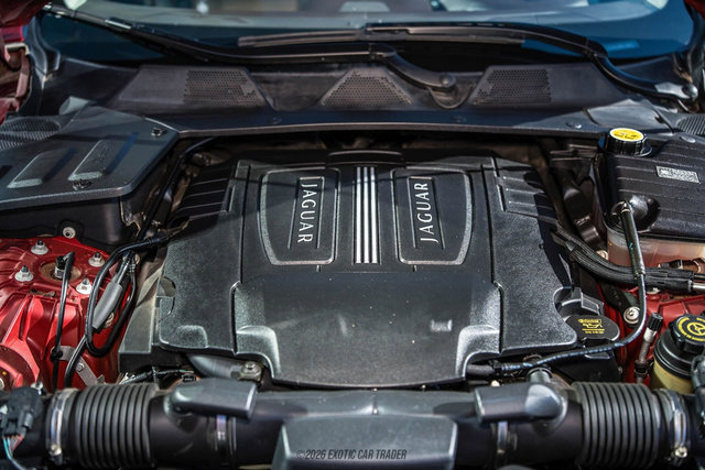 Used 2012 Jaguar XJ RWD image 22