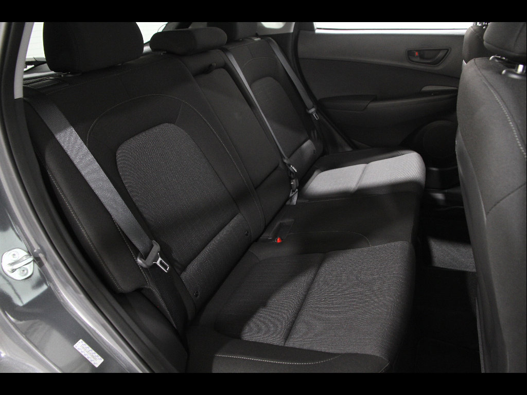 Used 2023 Hyundai Kona SEL image 18