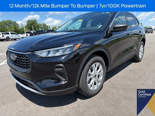 Used 2023 Ford Escape Active w/ Tech Pack #1 AWD/4WD image 2