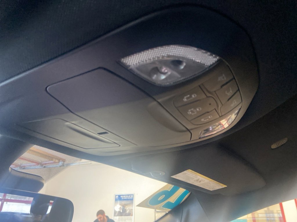 New 2026 Chrysler Pacifica Select image 26
