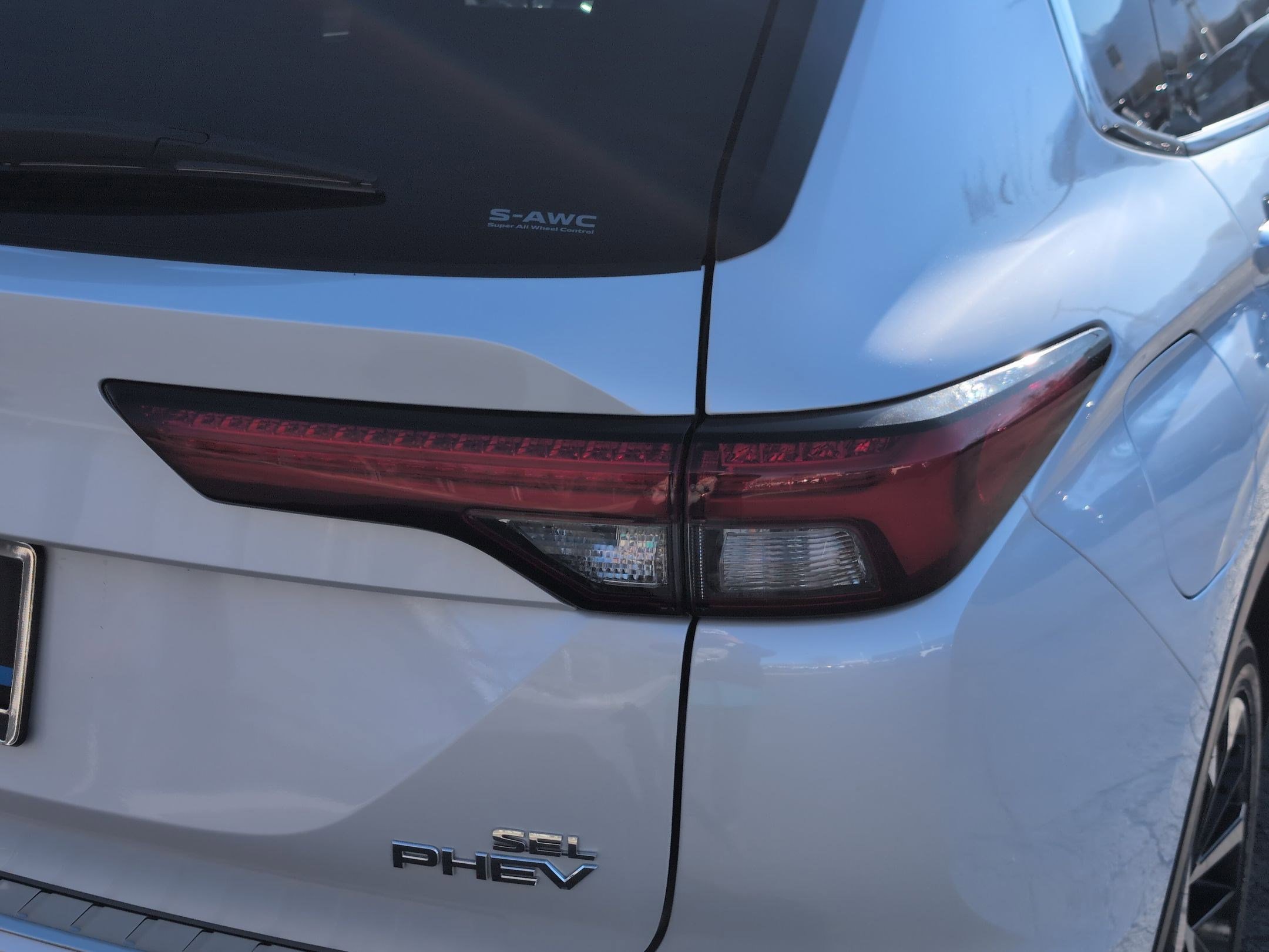 Used 2025 Mitsubishi Outlander SEL image 12