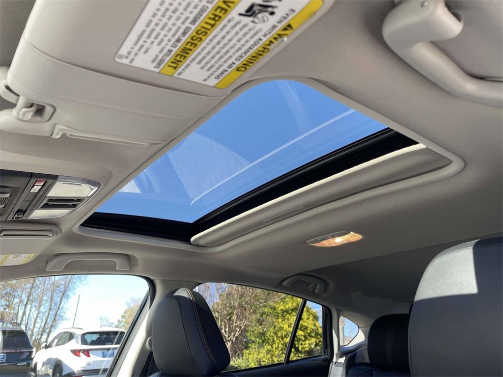 Used 2023 Subaru Crosstrek 2.5i Limited image 17