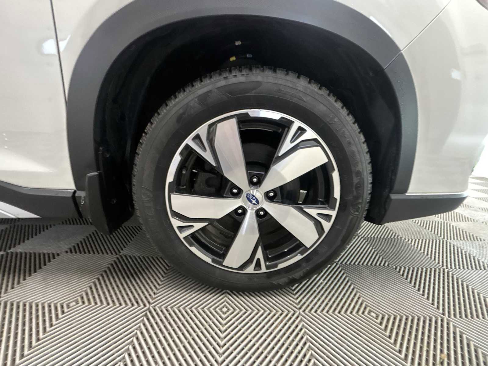 Used 2021 Subaru Forester Touring AWD/4WD image 19