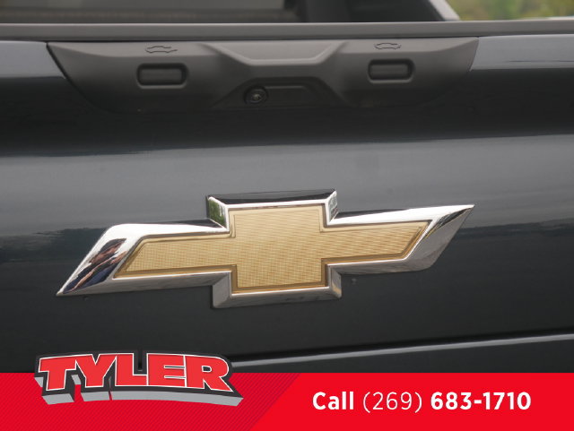 New 2026 Chevrolet Silverado EV LT AWD/4WD image 17