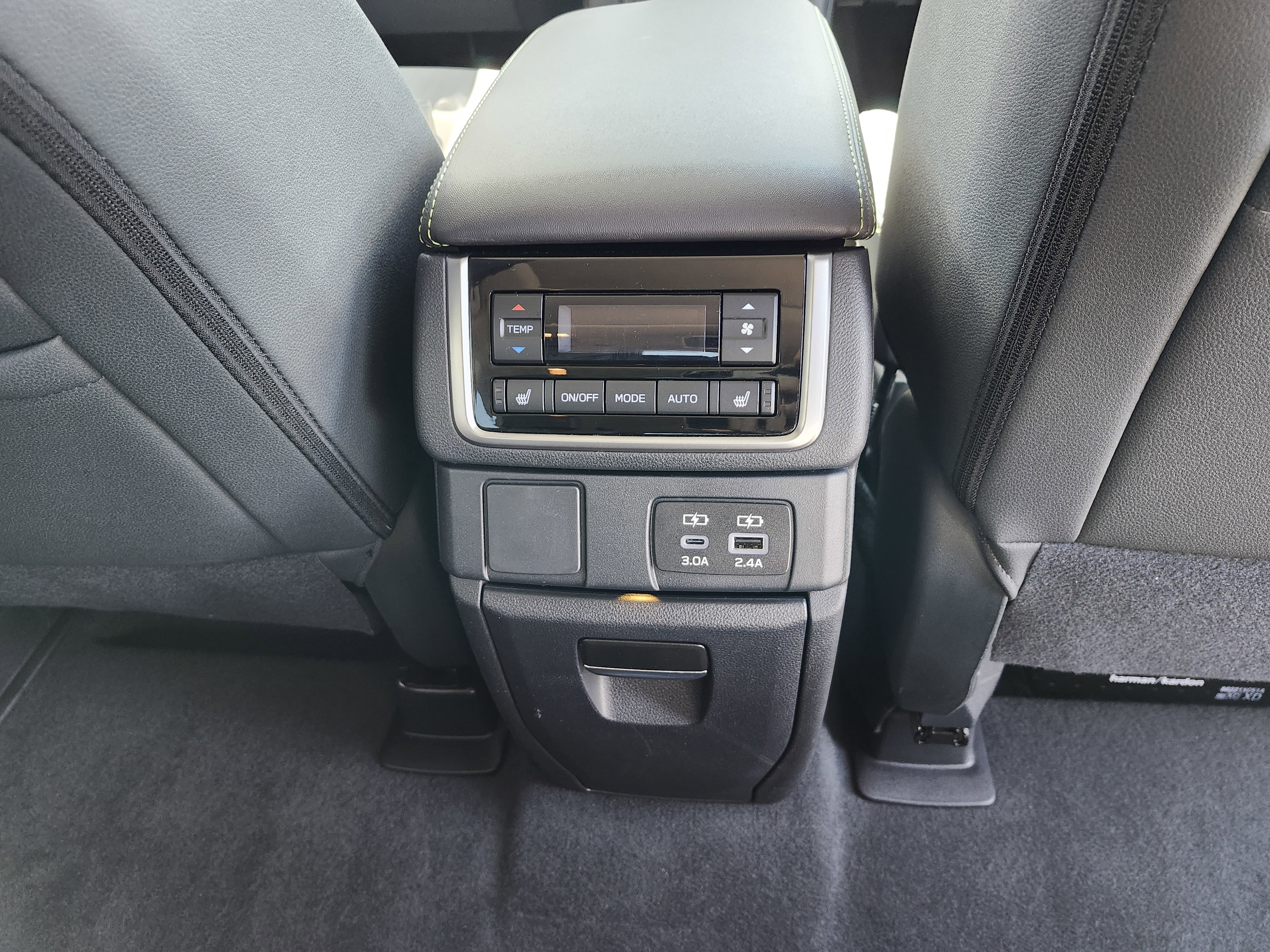 Used 2024 Subaru Ascent Onyx Edition Limited image 25