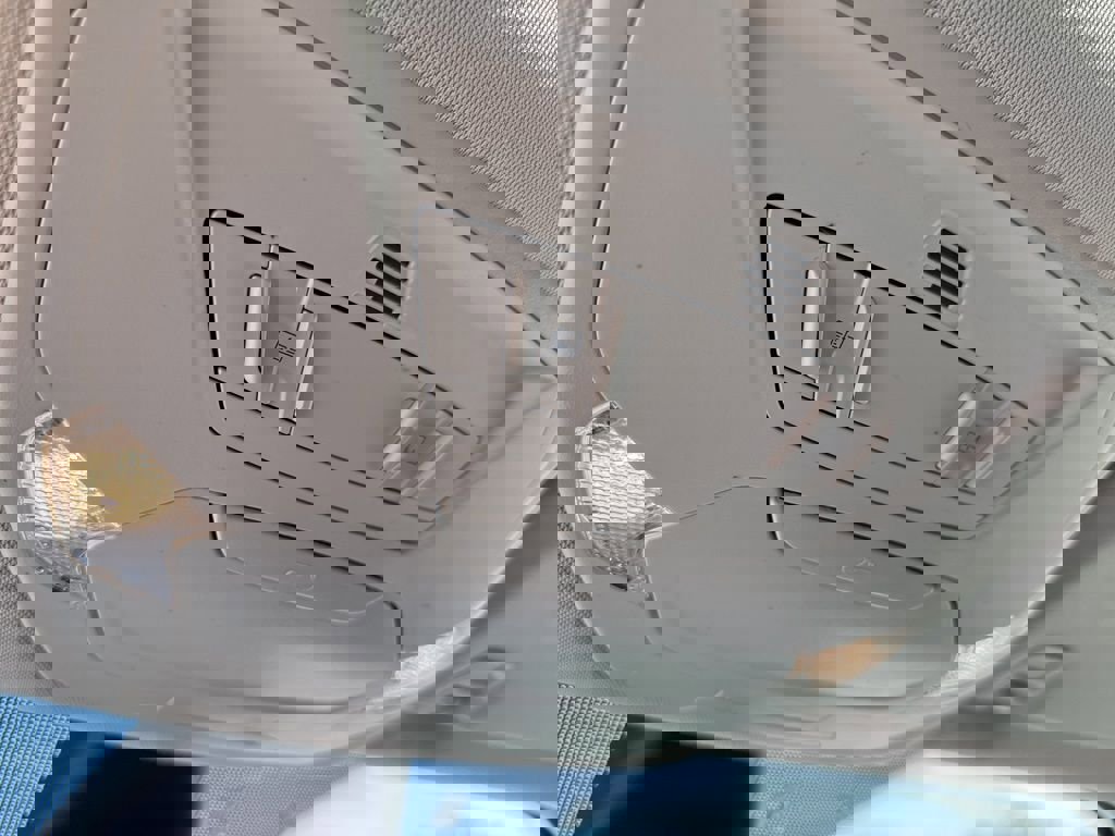 Used 2019 Ford Escape Titanium image 17