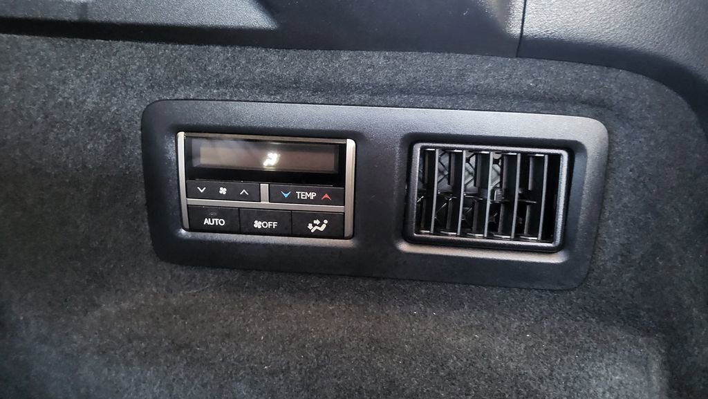 Used 2022 Lexus RX 350L FWD w/ Premium Package image 22