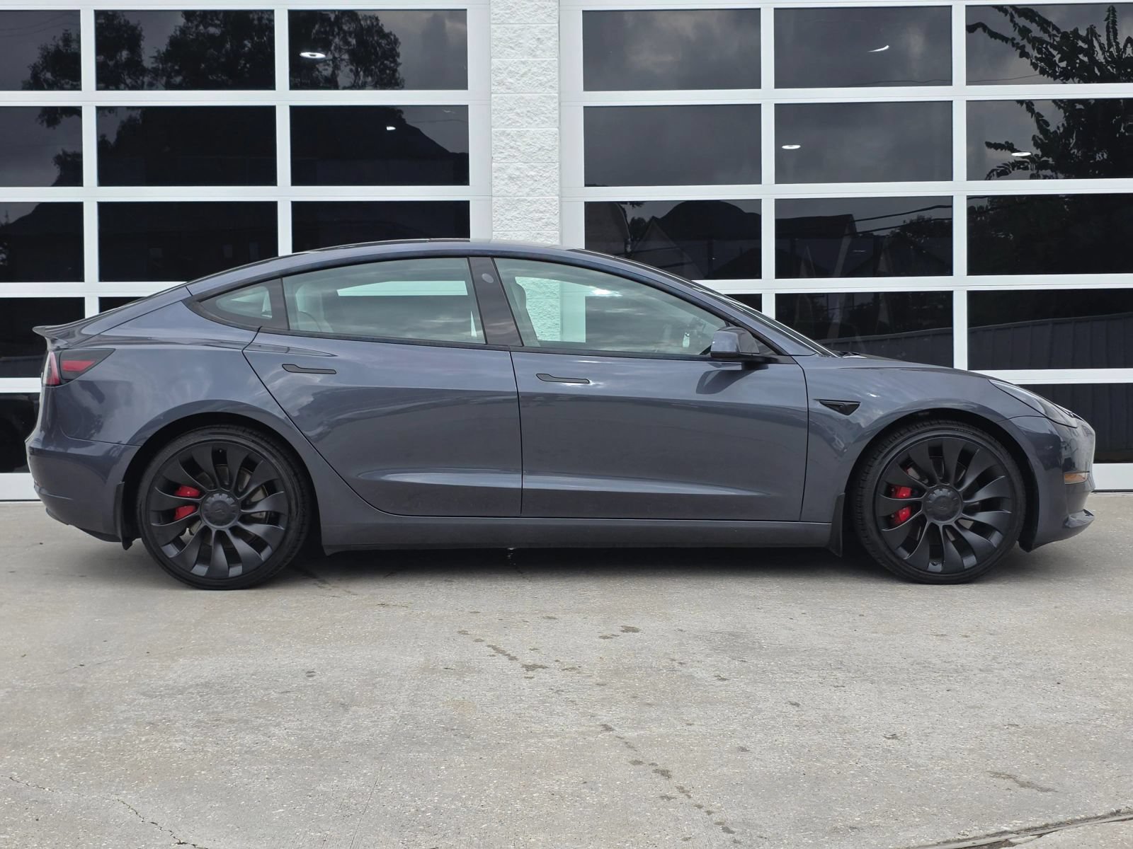 Used 2022 Tesla Model 3 Performance AWD/4WD image 3