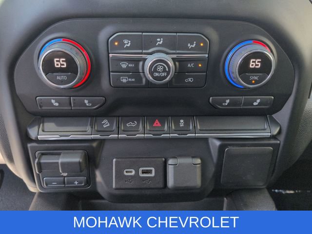 Used 2021 Chevrolet Silverado 1500 LT Trail Boss AWD/4WD image 18