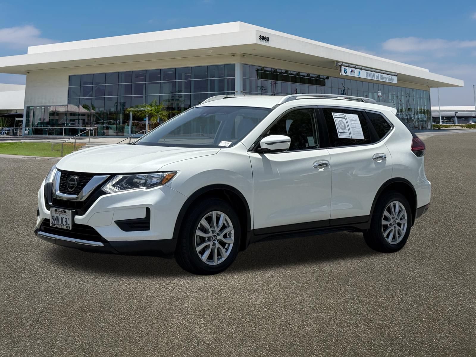 Used 2020 Nissan Rogue SV FWD image 5