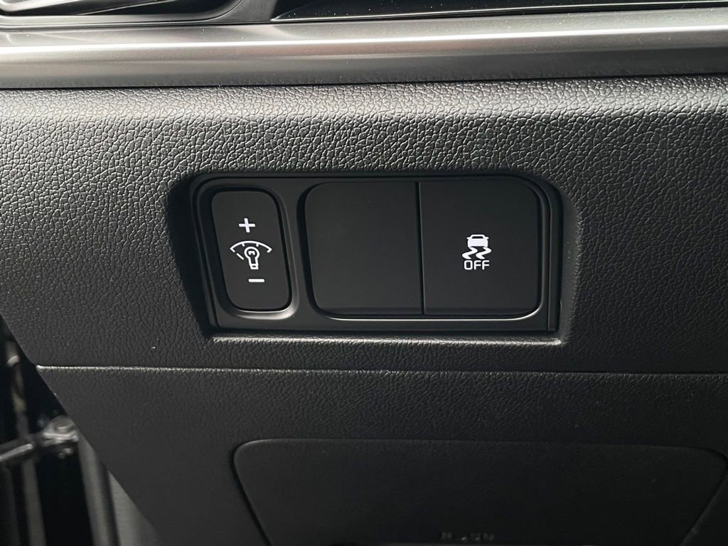 New 2026 Kia Sorento LX FWD image 10