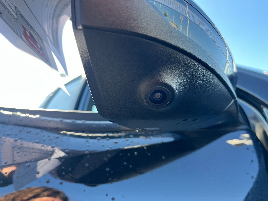 Used 2023 Hyundai Santa Cruz Limited image 16