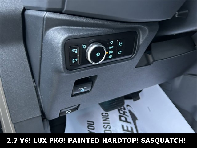 New 2025 Ford Bronco Badlands image 8